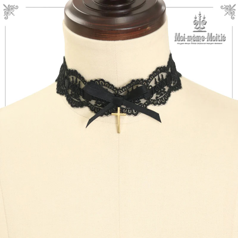 Candelabra Lace Choker