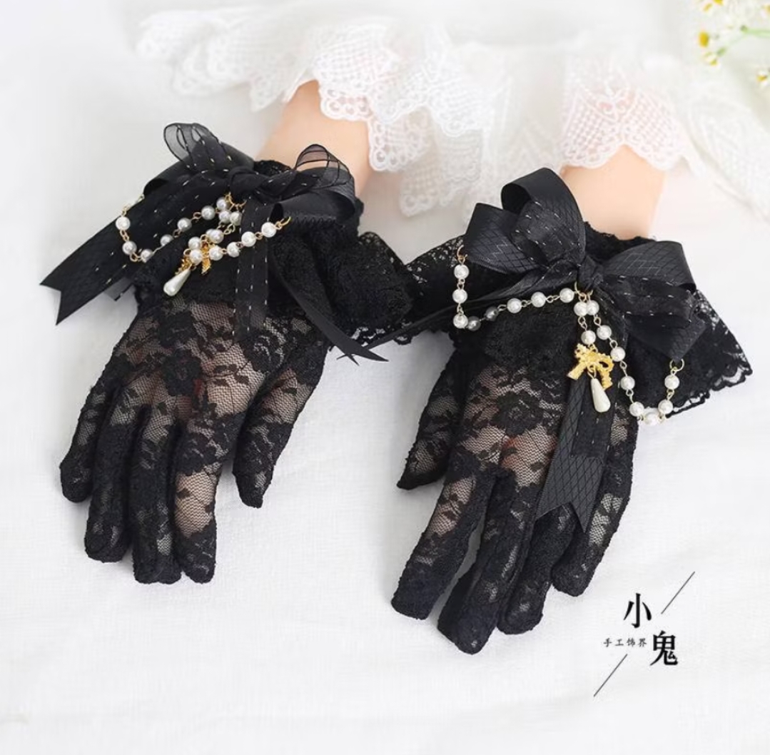 Xiaogui Black Gloves